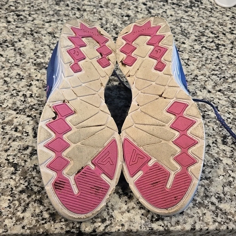 VIONIC MILES 335 SNEAKERS. COLOR INDIGO. SIZE 7